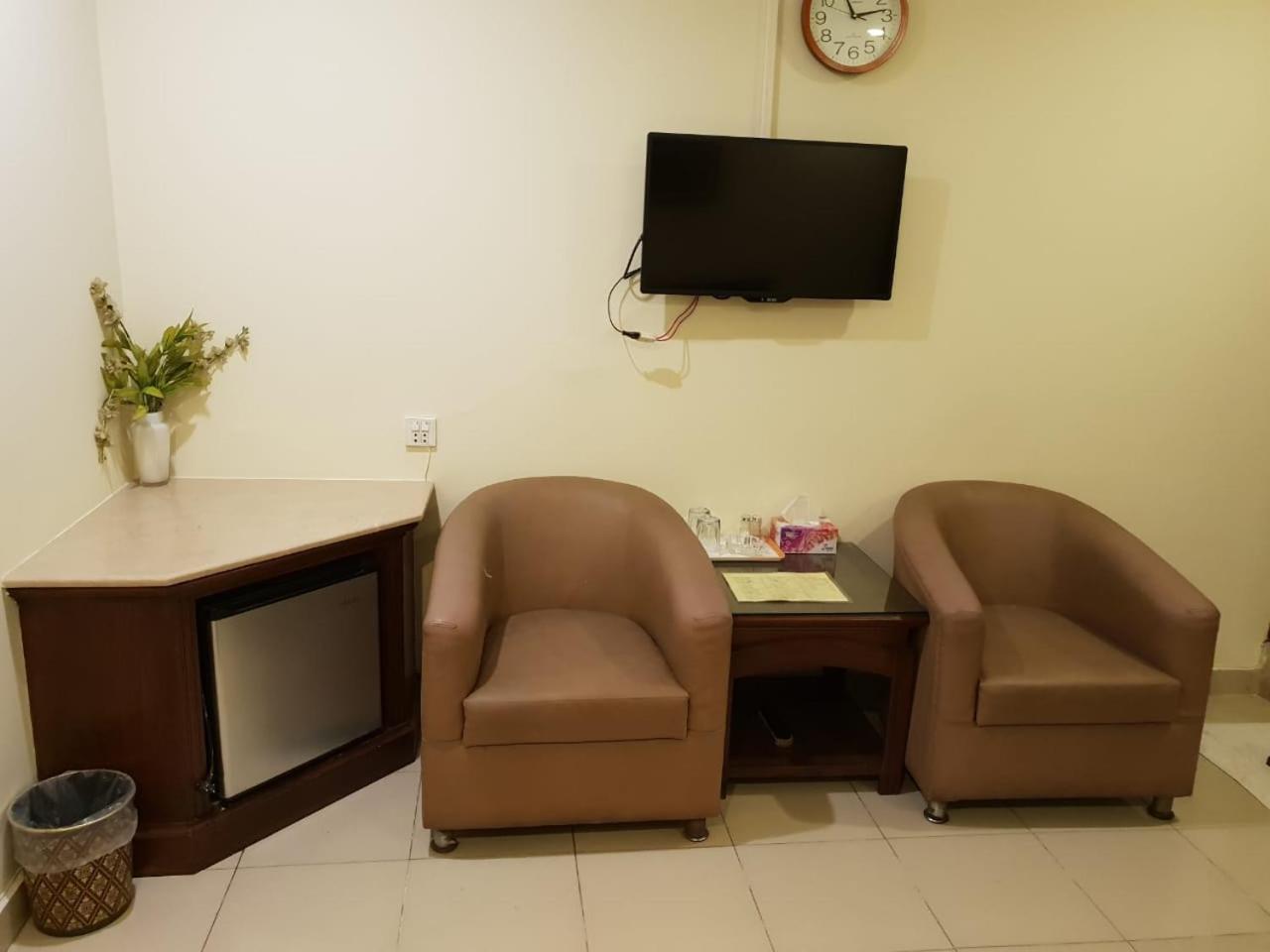 Hotel Grand Faisalabad Exterior photo